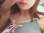 刮笔毛舔笔