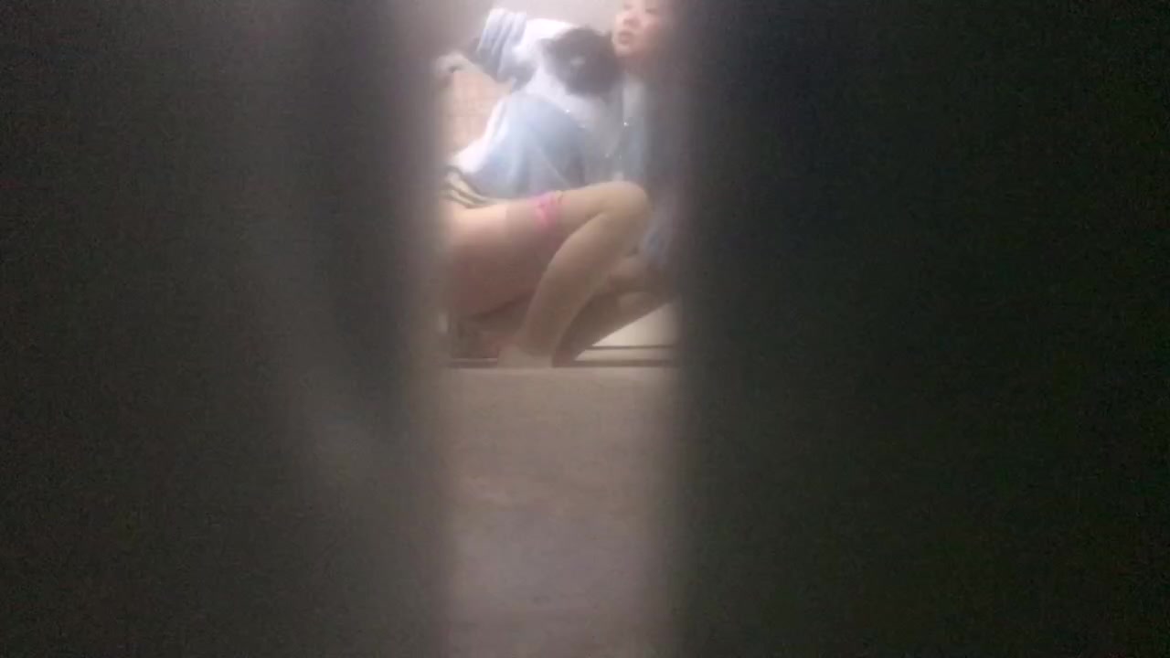 偷拍妈妈